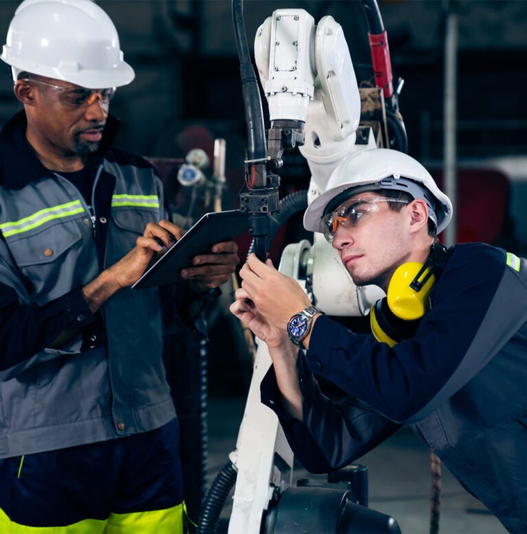 Field-Services-and-Engineering-Support